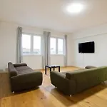 Tolstov - 250m2 Loft With 6 Im Industriegebiet - 20 Min Messe Dus&old Town Dus Appartement *