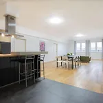 Tolstov - 250m2 Loft With 6 Im Industriegebiet - 20 Min Messe Dus&old Town Dus Appartement *