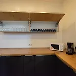 Appartement Tolstov - 250m2 Loft With 6 Im Industriegebiet - 20 Min Messe Dus&old Town Dus *