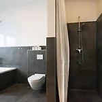 Tolstov - 250m2 Loft With 6 Im Industriegebiet - 20 Min Messe Dus&old Town Dus Appartement Düsseldorf