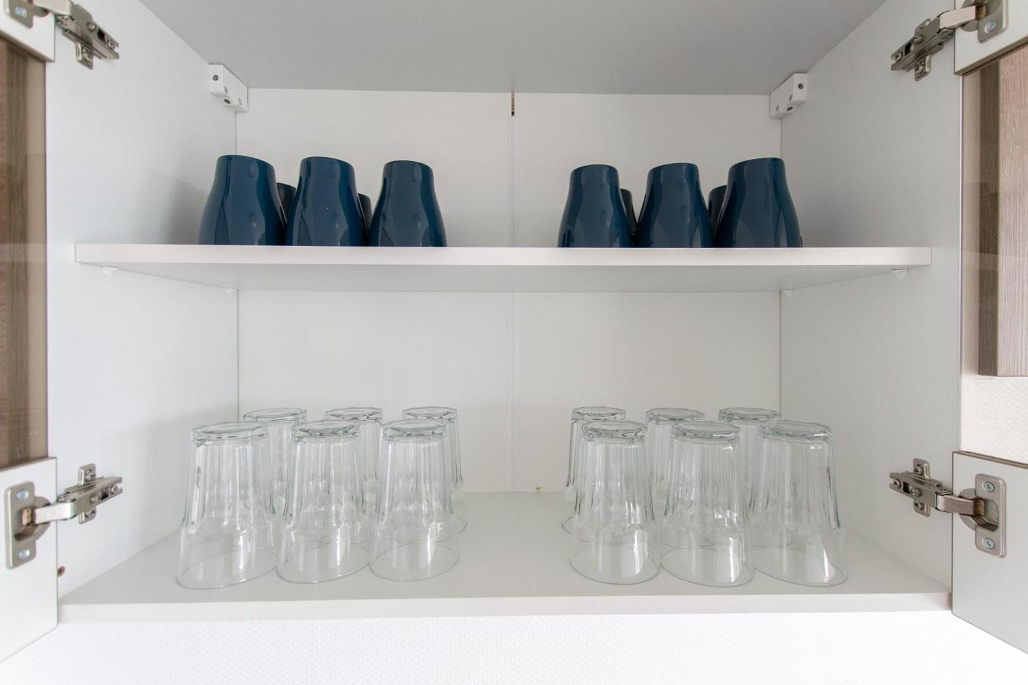 Tolstov - 250m2 Loft With 6 Im Industriegebiet - 20 Min Messe Dus & Old Town Dus