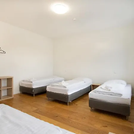 Tolstov - 250m2 Loft With 6 Im Industriegebiet - 20 Min Messe Dus & Old Town Dus * Dusseldorf