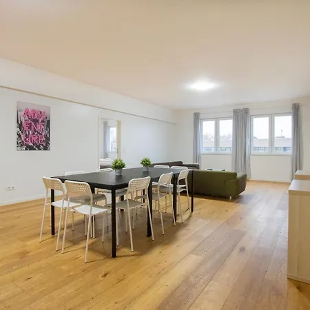 Tolstov - 250m2 Loft With 6 Im Industriegebiet - 20 Min Messe Dus & Old Town Dus Apartment *
