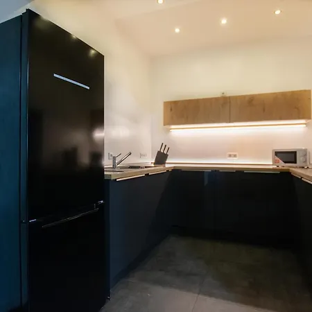 Tolstov - 250m2 Loft With 6 Im Industriegebiet - 20 Min Messe Dus & Old Town Dus Dusseldorf
