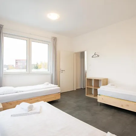 Tolstov - 250m2 Loft With 6 Im Industriegebiet - 20 Min Messe Dus & Old Town Dus Dusseldorf